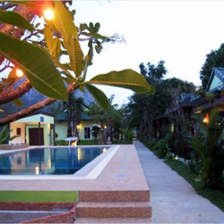 Sanghirun Resort Pran Buri Exterior foto